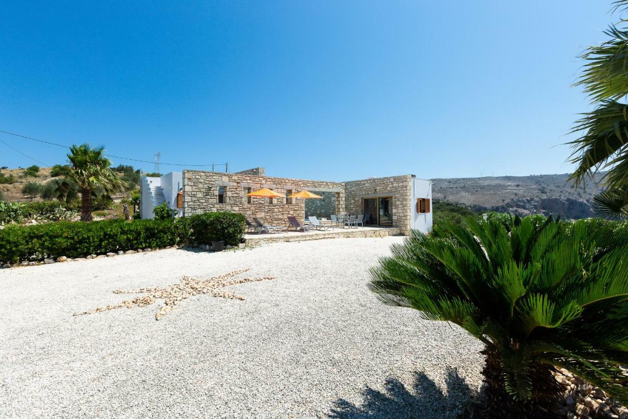 Villa Ypsilon Karoti  Exterior photo
