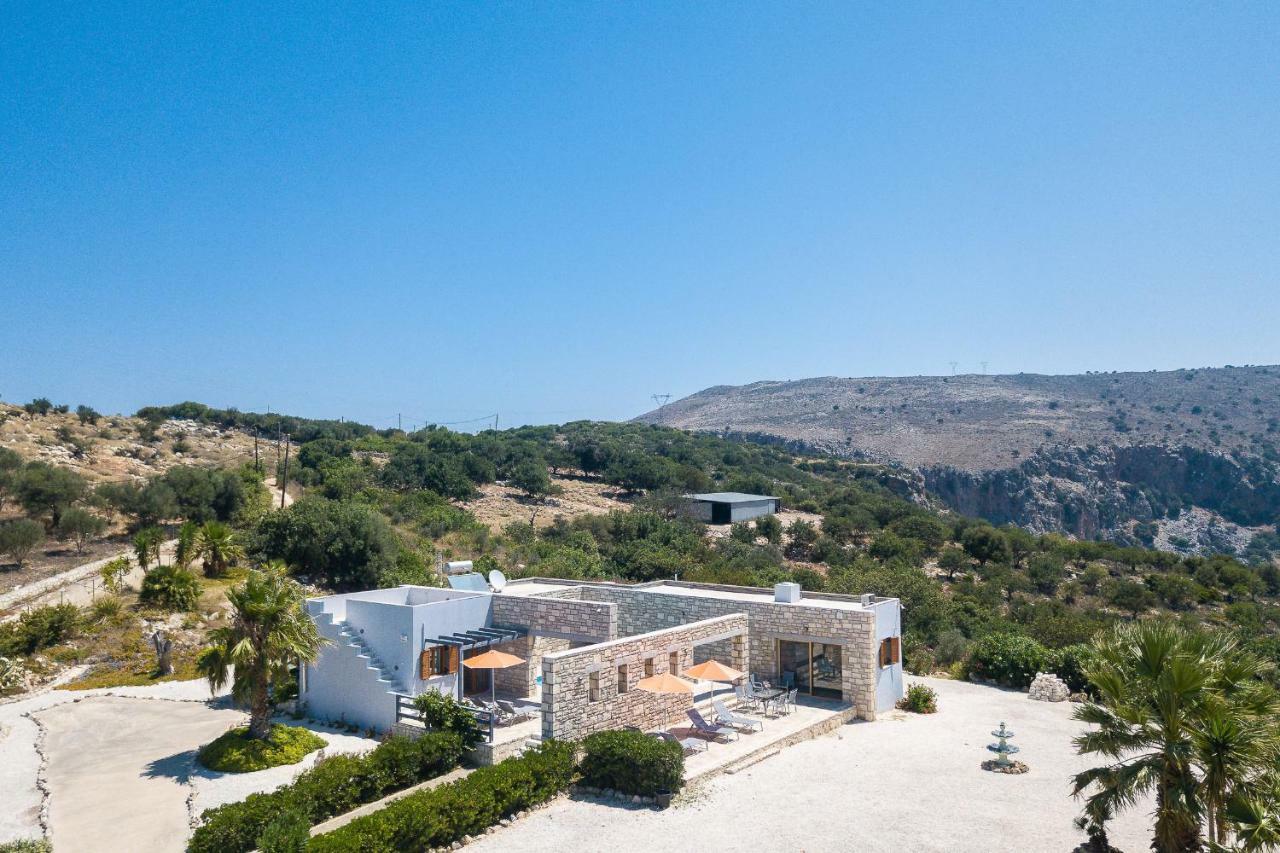 Villa Ypsilon Karoti  Exterior photo